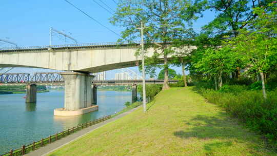 电气化铁路桥 老式铁路桥视频素材模板下载