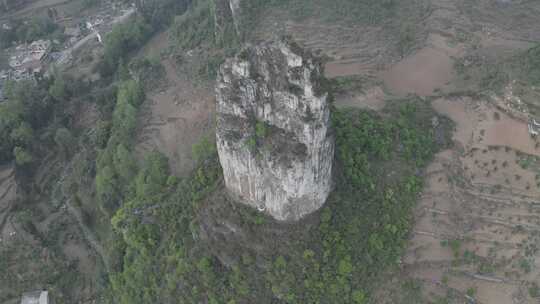 航拍贵州毕节枪杆岩，不一样的地质奇观