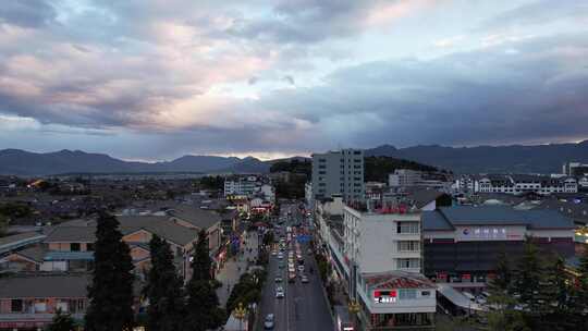 丽江古城夜景航拍