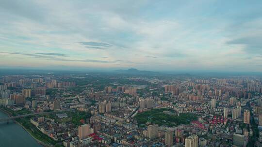 航拍湖南衡阳城市天际线城市楼群