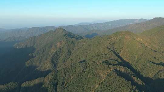 秋天午后航拍安徽省黄山市璜尖岭风景