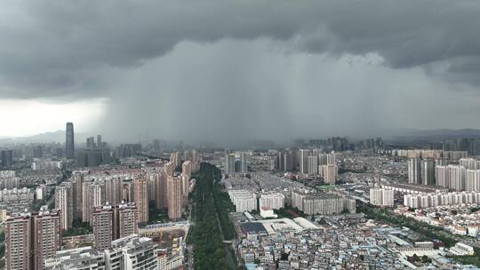 暴风雨中的城市大疆御3原片未删减