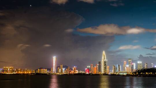 深圳湾雷电天气