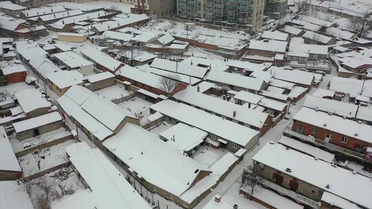 雪乡大雪雪景平民宿航拍