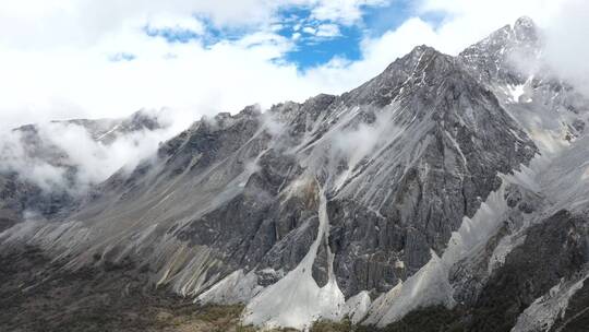 高原雪山航拍视频素材模板下载