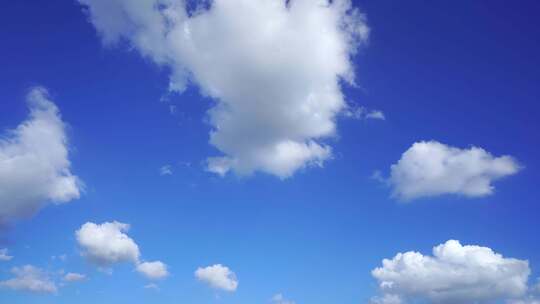 夏日天空延时天空云朵唯美夏天蓝天白云飘飘