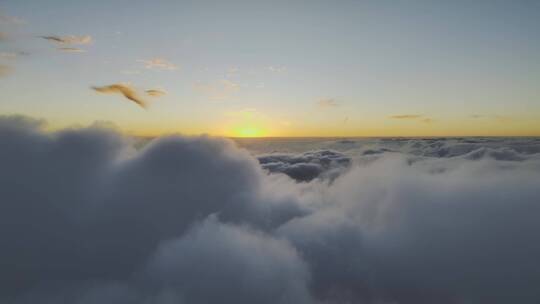 湖北神农架云海穿云见日视频素材模板下载