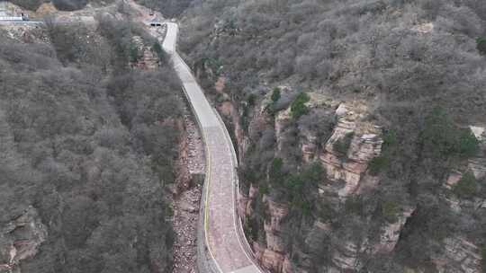 山 山路 山上 航拍 崎岖 陡峭