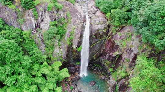 浙江宁波宁海雁苍山瀑布风景航拍