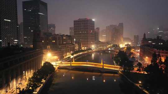 清晨蓝调航拍上海三件套苏州河