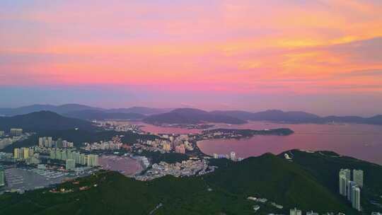 海南三亚三亚湾海洋天空日落夕阳晚霞火烧云