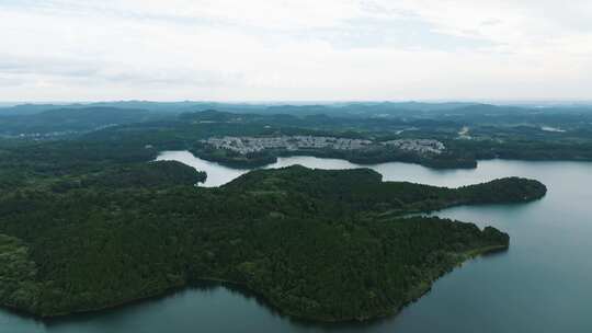 湖畔别墅群航拍