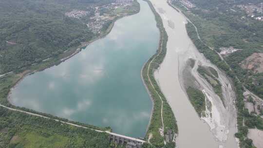 都江堰湖水景观