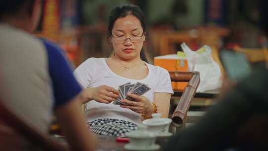 茶馆打牌-成都彭镇