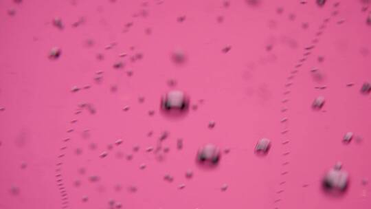 粉色背景上的气泡视频素材模板下载