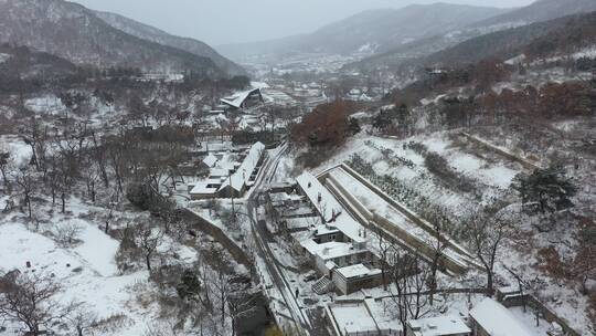 2022年第一场雪，青山粉黛