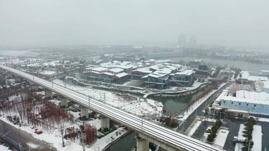 s0005-雪景-1912小镇-向前推进视角全景