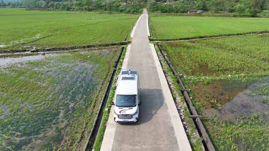 广西农间小道房车