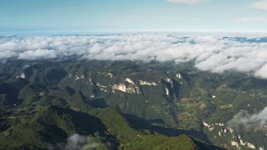 4k航拍高山峡谷云海