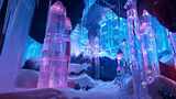 神秘梦幻的冰灯展览 哈尔滨冰雕冰雪世界高清在线视频素材下载