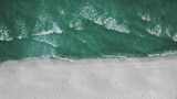 海浪白沙滩高清在线视频素材下载