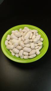白色的芸豆豆子