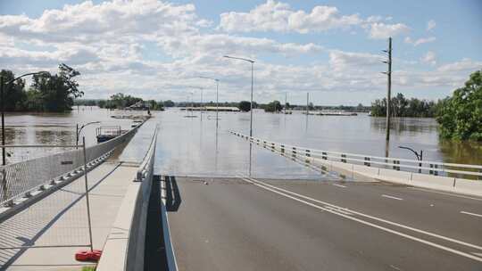 洪水、水浸、道路、城镇建设