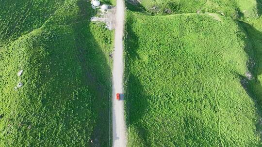 孟克特古道 新疆 雪山草原 旅行自驾