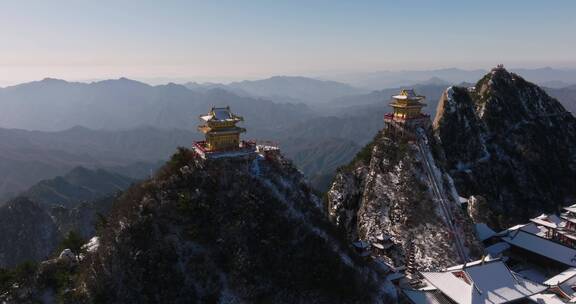 航拍河南洛阳老君山雪景风景