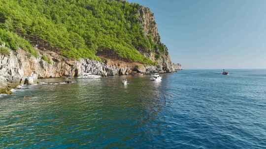 俯瞰游艇豪华精英舰队装饰地中海海岸