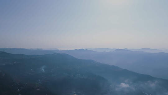 水墨风清晨大山航拍