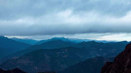 大山山脉乌云延时4k60帧