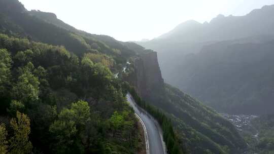 4K航拍河南新乡市太行山郭亮挂壁公路风景