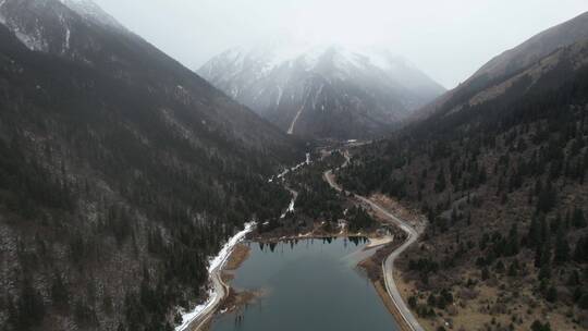 20221124四川阿坝达古冰川雪山4k航拍白天 _0578