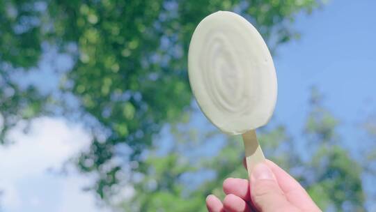 唯美夏天阳光下的雪糕视频素材模板下载