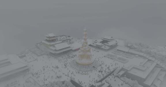 四川峨眉山金顶雪景云海