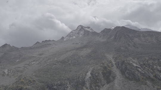 雅拉雪山云海