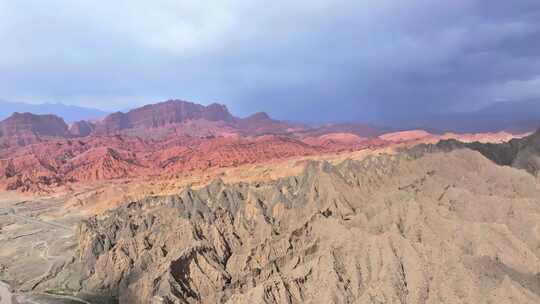 新疆独库公路唐古拉风暴天山神秘大峡谷