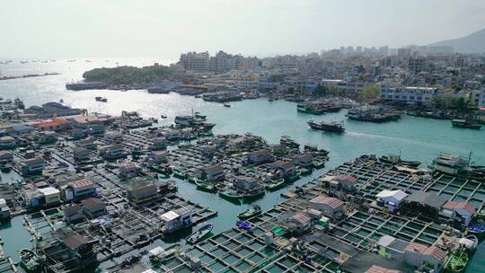 海南陵水黎族自治县疍家渔排航拍特写