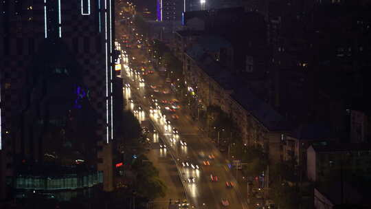 俯拍武汉金融区大楼间车流夜景延时