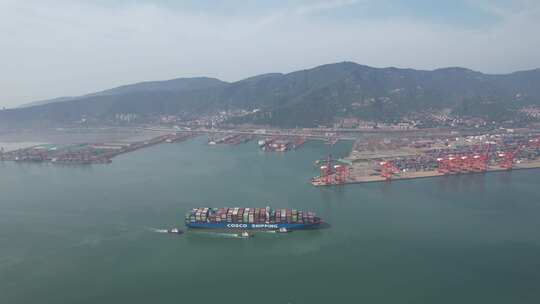 港口码头集装箱进出口贸易航拍视频素材模板下载