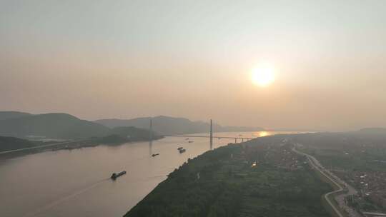 长江日落风光航拍武穴江边风景河流黄昏夕阳