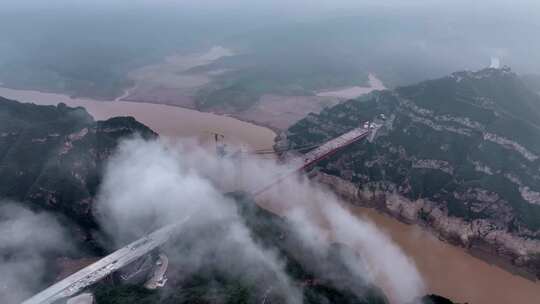 河流山川云雾桥梁建设风景航拍