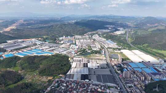 航拍4K佛山高明更合白石工业园由西向东