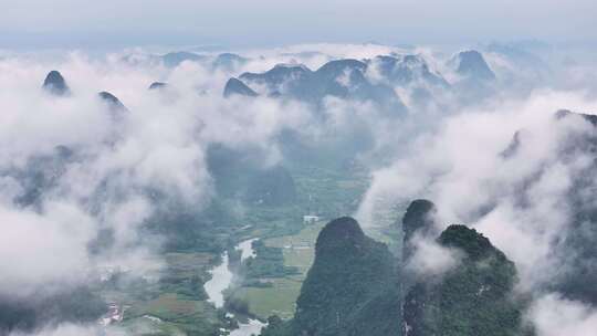 航拍烟雨阳朔遇龙河自然风光