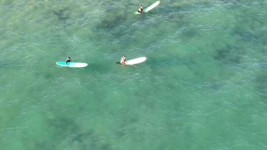 海上冲浪运动航拍