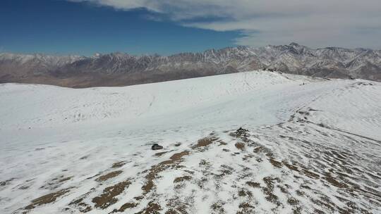 新疆塔什库尔干帕米尔高原雪原自驾越野