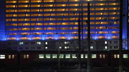 夜间城市旅客列车