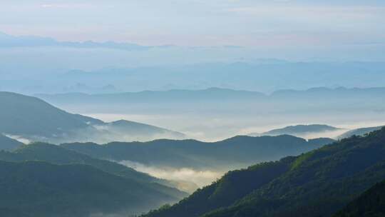 实拍水墨意境山水