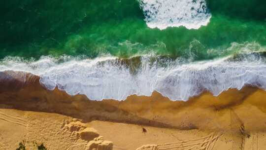 大海蓝色海浪花航拍俯拍海边海面沙滩唯美